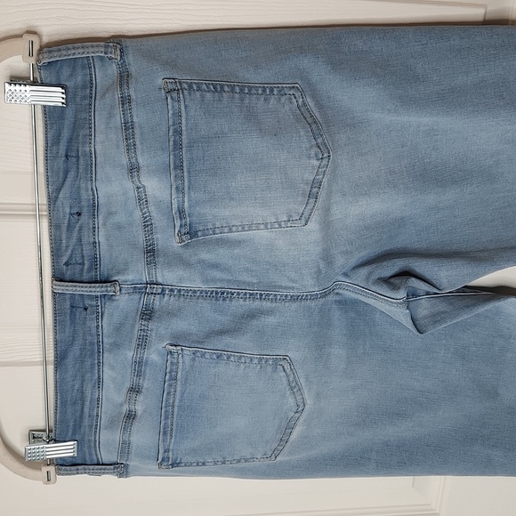 Not Your Daughter's Jeans (NYDJ) Marilyn Straight lift/tuck cool embrace 10T - Picture 3 of 10